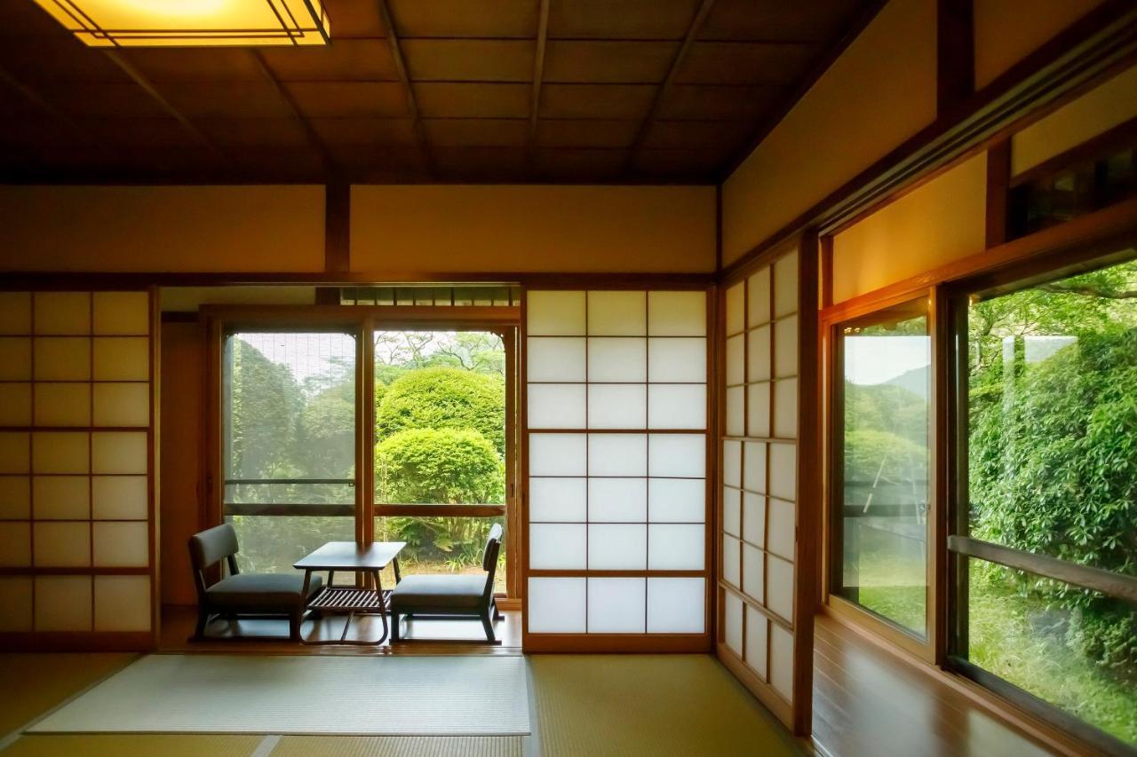 Crab Kaiseki Japanese-style Twin Room Main building（No bathroom or Adult only）